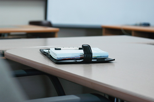 變更監(jiān)事需要什么資料